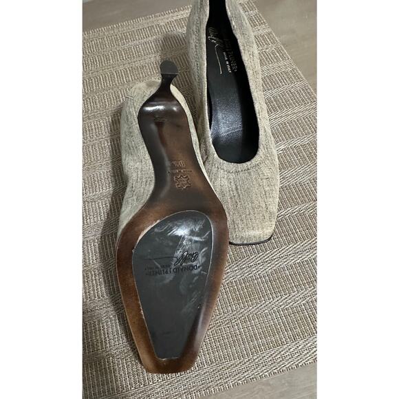 Donald J. Pliner Tan Heels - Picture 3 of 9
